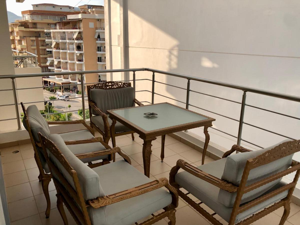 Lorenso Guest House Sarandë Buitenkant foto