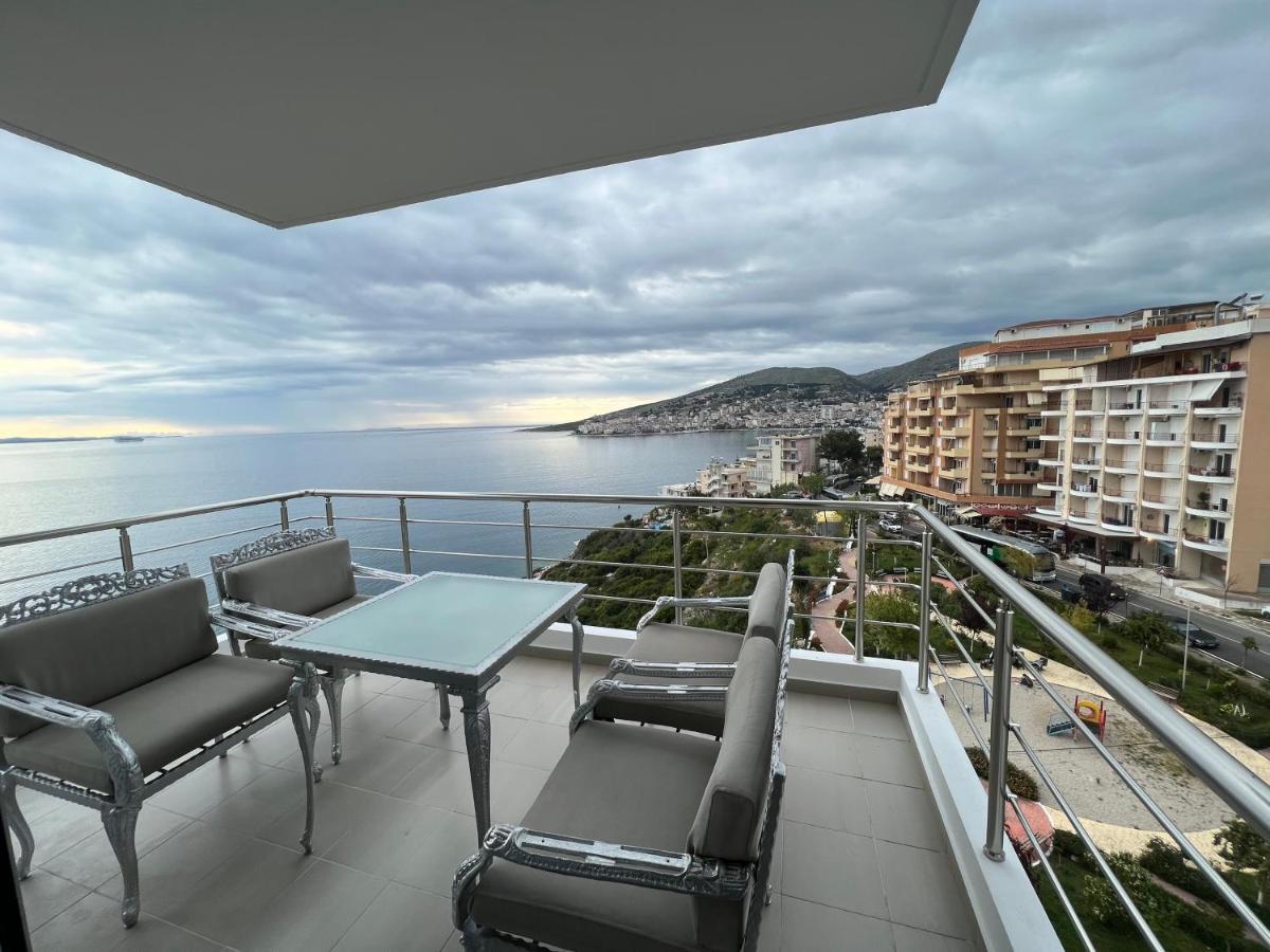 Lorenso Guest House Sarandë Buitenkant foto